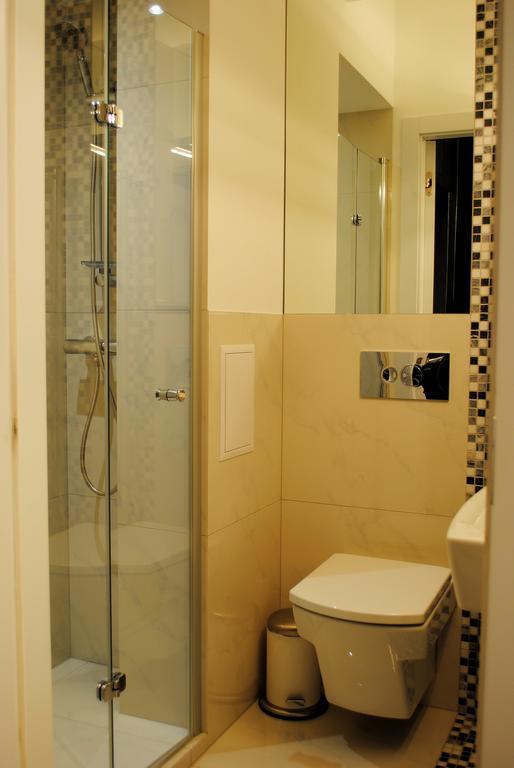 Apartament Wiejska 9 Varsó Kültér fotó